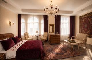West inn Old City Hotel - 9