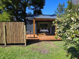 Moss & Moon Cabins - 5