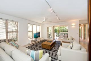 Alderly 8 Coastal Cove Retreat - 1