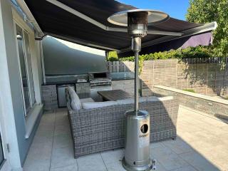 Entire Home - 5 Bedroom Luxury Home in Dublin 6 - 4