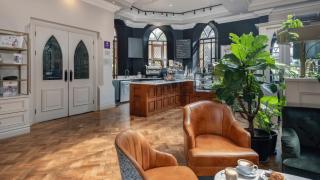 Abbey Court - 5