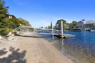 Noosa Riverfront Splendour, Ideal for Families - 6