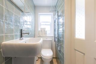 Stylish 3BDR 2BA House with Garden in East Dulwich - 5
