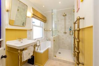 Stylish 3BDR 2BA House with Garden in East Dulwich - 6