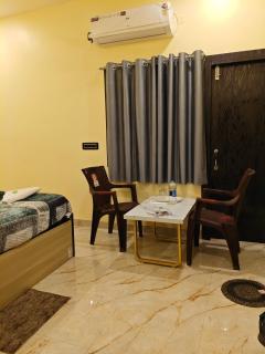 Hotel Parth Inn - 6