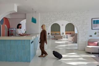 Play Paros a member of Brown Hotels - 3
