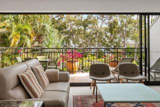 Bayona 2 Family Beach Charm - 2