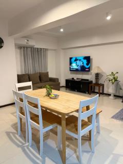 Mactan Airport Cozy Family Loft Condo by A&C - 9