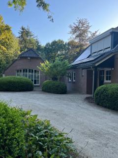Een&Vijftig - 3