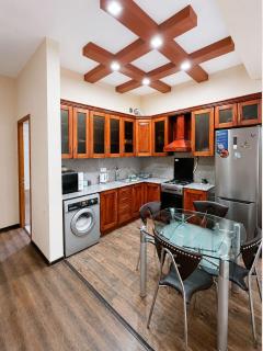 Aria Yerevan Elegant 2BR on Yekmalyan - 8