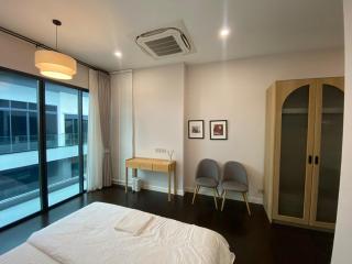 Luxury Villa In YothinPattana Include Gym and Swimming Pool - 4
