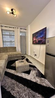 The Royal Nook - 2