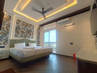 Hotel J VIN PALACE - 9