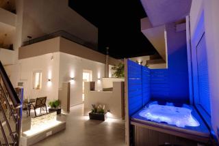 Urban Energy Suites Blue - 1