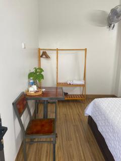 Corner Street Homestay - 4