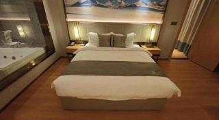 GreenTree Eastern Hotel Xinjiang Urumqi Renmin Road - 7