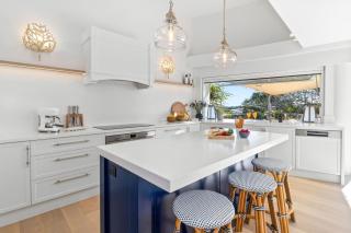 Hastings St Gem with Pool, Newly Renovated - 7