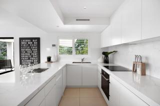 Hastings Park: Elegant Noosa Gem by the Beach - 2
