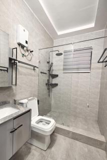 Stylish luxurious 3 bedroom home in Kasoa - 4