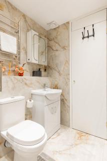 Stylish 1-Bedroom Apartment in Lewisham - 2