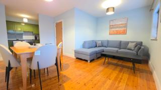Pier View Apartments - 7