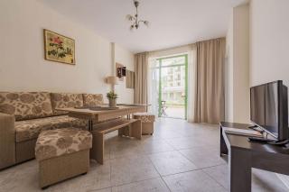 Romance 1BR Apartment St St Constantine and Helena by Flat Manаger - 0