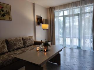 Romance 1BR Apartment St St Constantine and Helena by Flat Manаger - 3
