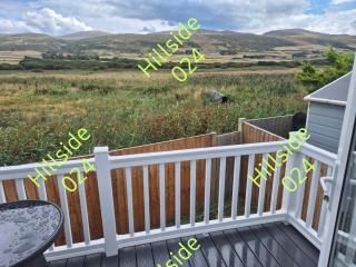 Hillside 024 - 5