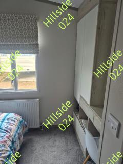 Hillside 024 - 2