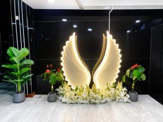 Silver Luck Lounge & Hotel - 5