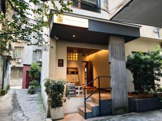 Under The Tree Café & Homestay - 8