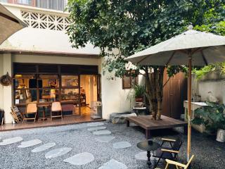 Under The Tree Café & Homestay - 0