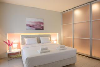 Serenity Beachfront Residence - 7