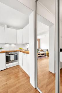 Modern Studio With Prime Central Location - 2