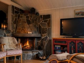 Charming Mountain Retreat Near Ski Trails And Beitostølen Center - 0