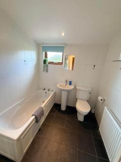 Elckys HOT TUB Holiday Lodge York - 2