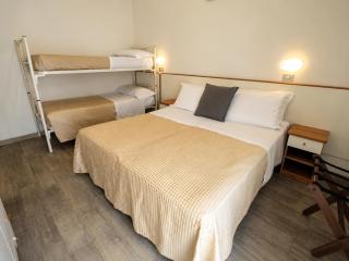 Hotel Miriam - 2