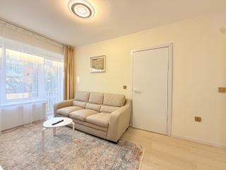 Modern 2BR apartment next to Dept Store - 7