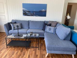 Senja Aurora & Midnight Sun Lodge - 7