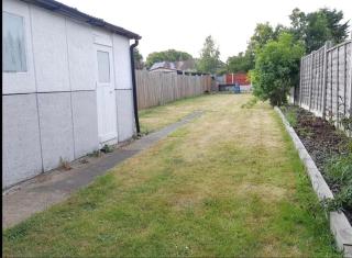 3 Bedroom House Sleeps 6 -Garden -Private Parking - 1
