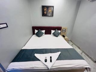 Hotel Dwarka Palace - 2
