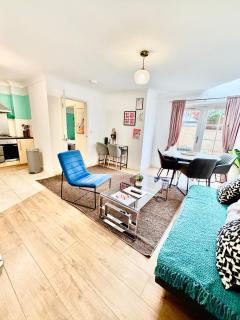 City Centre 1 Bed Cozy Apartment Sleeps 4 next to River Cambs & Cambridge University - 0