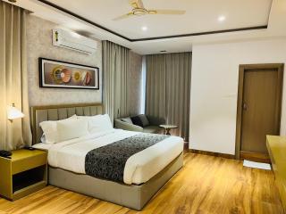Hotel Tulip Hyderabad Airport Zone - 5