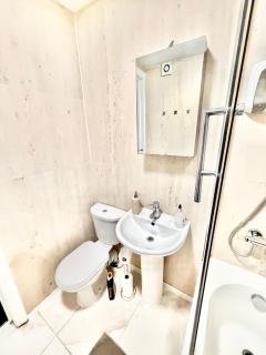 Vibrant City Centre 1 Bed Apartment Sleeps 3 - Close to Cambridge University & Attractions - 6