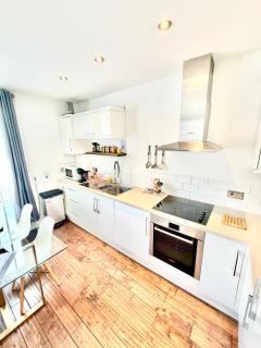 Vibrant City Centre 1 Bed Apartment Sleeps 3 - Close to Cambridge University & Attractions - 7