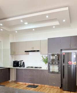 Evoque 2 bedroom pearl homes apartment - 9