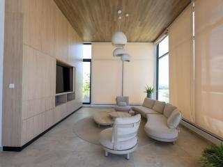 Evoque 2 bedroom pearl homes apartment - 4