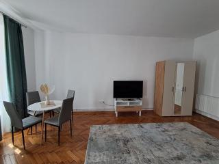 Hermannstadt Zentrum Apartment - 3