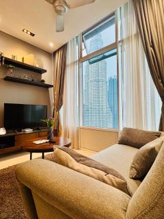The Sky apartment klcc by suites home - 8