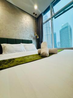 The Sky apartment klcc by suites home - 5